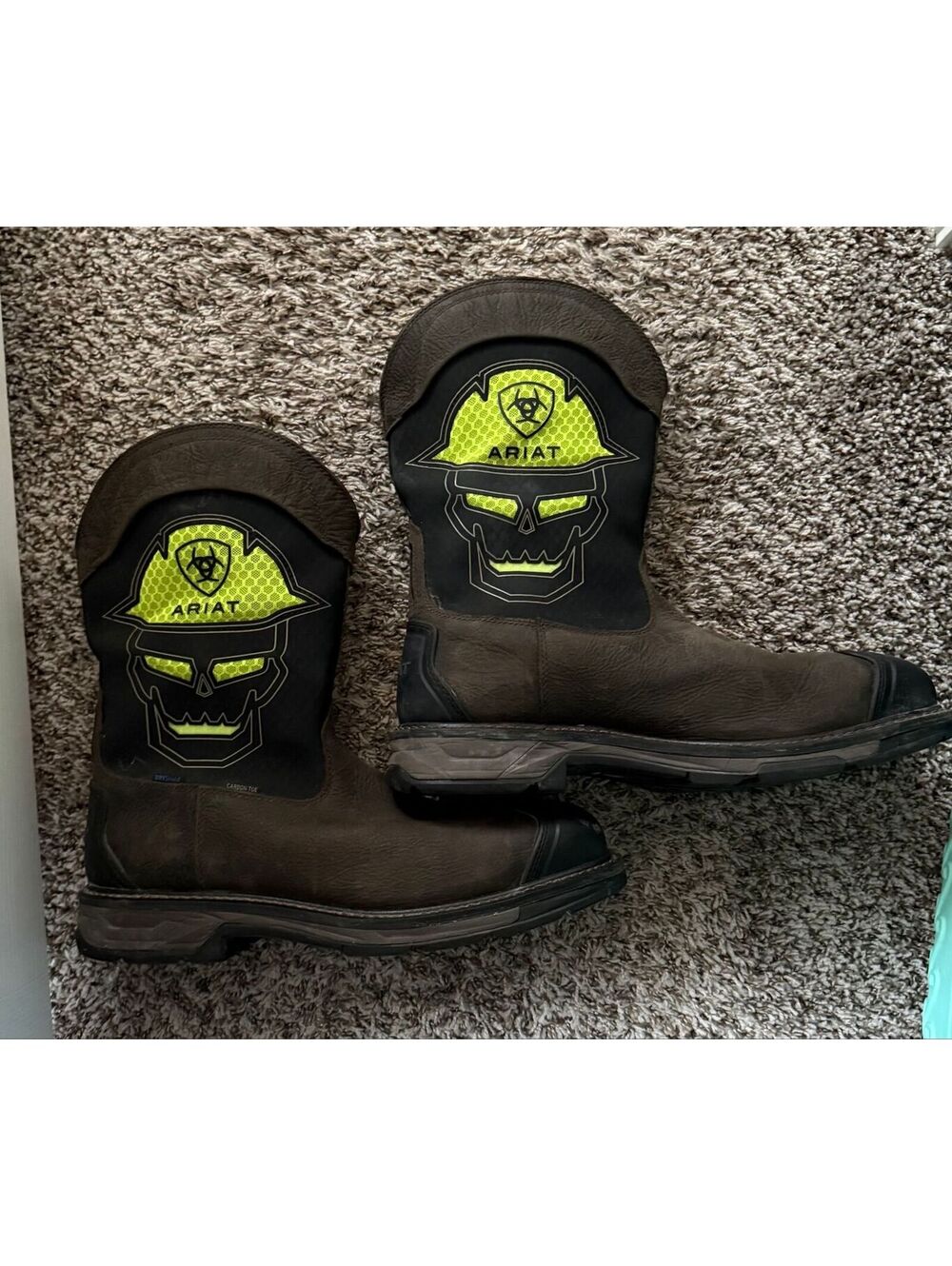 68B Ariat Men's WorkHog XT VentTEK Bold Waterproof Carbon Toe Work Boots.